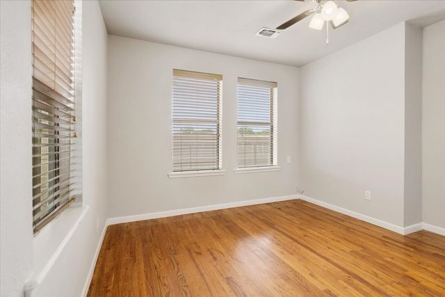 1310 W Laurel Street, Sherman, TX 75092