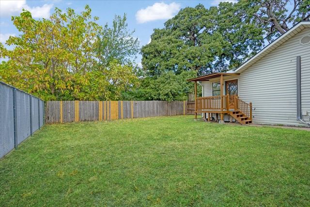 1310 W Laurel Street, Sherman, TX 75092