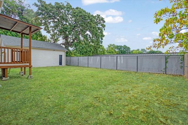 1310 W Laurel Street, Sherman, TX 75092