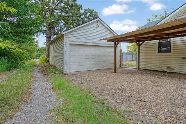 1310 W Laurel Street, Sherman, TX 75092