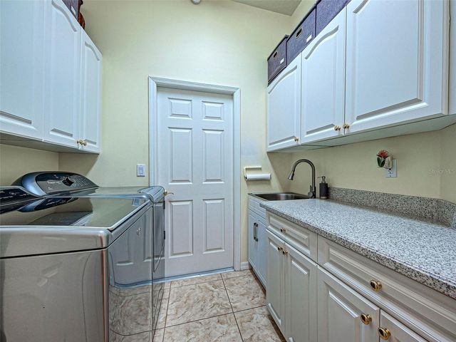 1989 WHITE FEATHER LANE, Nokomis, FL 34275