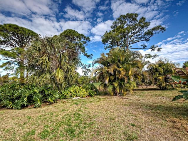 1989 WHITE FEATHER LANE, Nokomis, FL 34275
