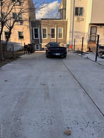 706 Cozine Avenue 706, Brooklyn, NY 11208