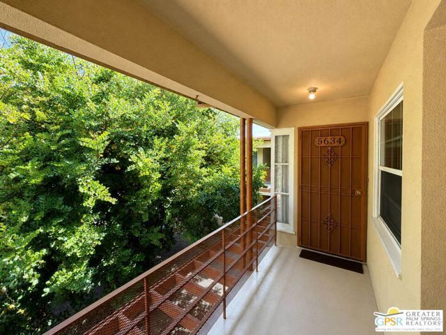 5634 Clemson Street, Los Angeles, CA 90016