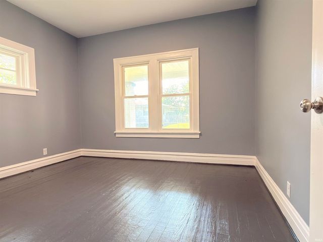 1618 Webster Street, South Bend, IN 46613