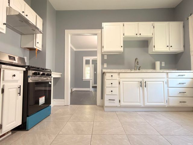 1618 Webster Street, South Bend, IN 46613