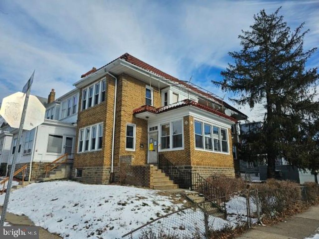 1515 W DUNCANNON AVE, Philadelphia, PA 19141