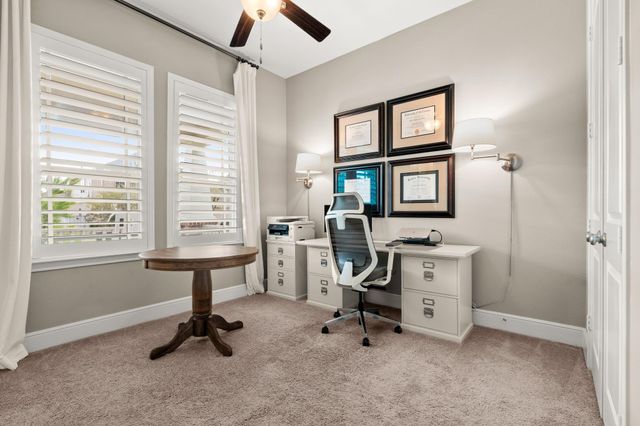 71 W Sawyer Ridge Drive, The Woodlands, TX 77389