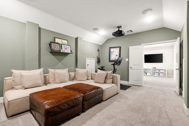 71 W Sawyer Ridge Drive, The Woodlands, TX 77389