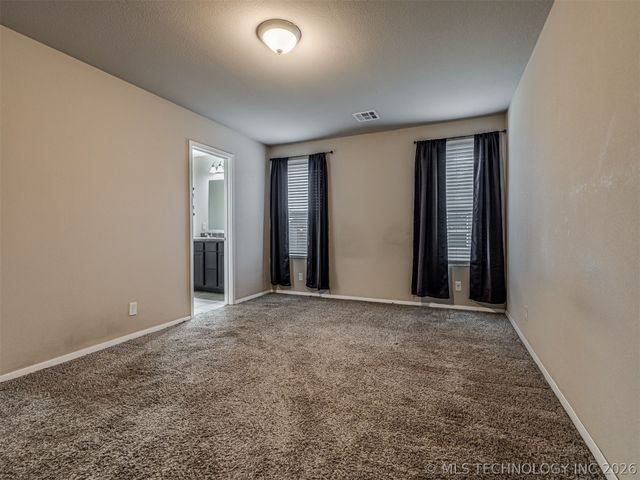 10013 E 107th Street North, Owasso, OK 74055