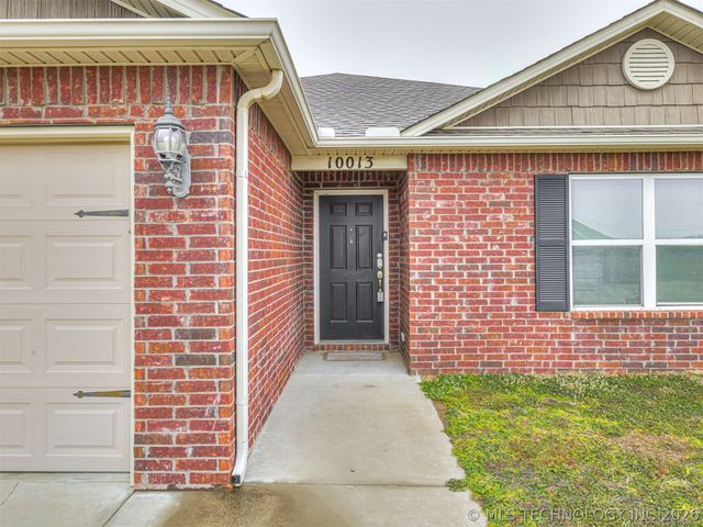10013 E 107th Street North, Owasso, OK 74055