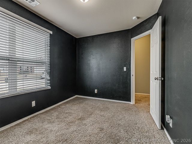 10013 E 107th Street North, Owasso, OK 74055