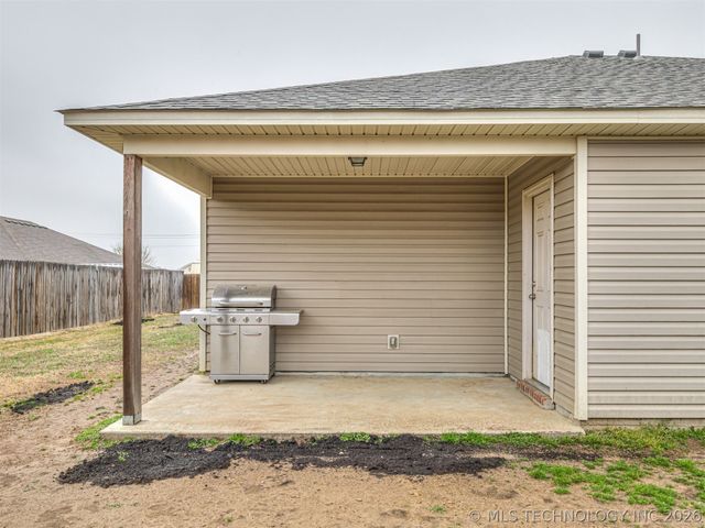 10013 E 107th Street North, Owasso, OK 74055