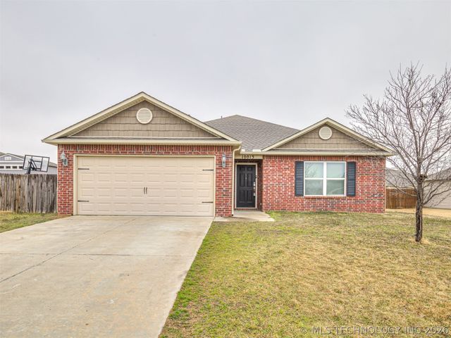 10013 E 107th Street North, Owasso, OK 74055