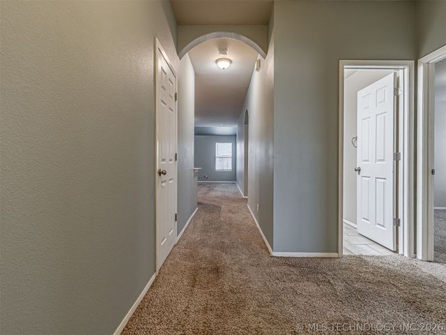 10013 E 107th Street North, Owasso, OK 74055