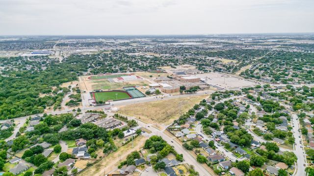 3406 Country Club Drive, Grand Prairie, TX 75052
