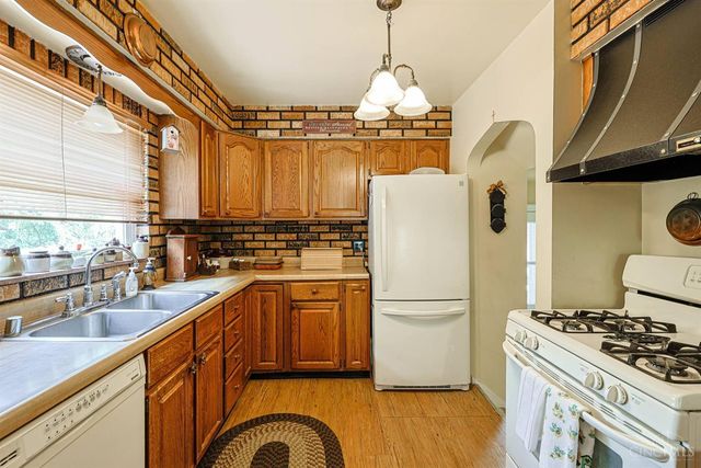 347 Bob Drive, Delhi Twp, OH 45238