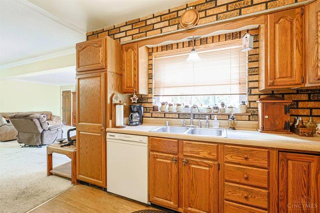 347 Bob Drive, Delhi Twp, OH 45238