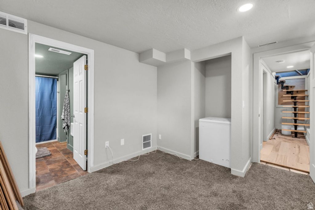 Image 17 of property listing at 4265 S TAMMY LN, Daniel, UT 84032