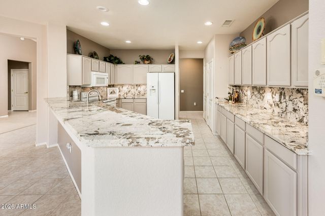 16012 W LA PALOMA Drive, Surprise, AZ 85374