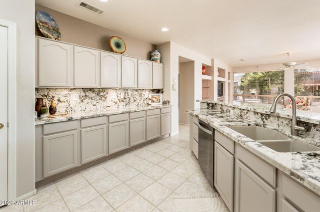 16012 W LA PALOMA Drive, Surprise, AZ 85374