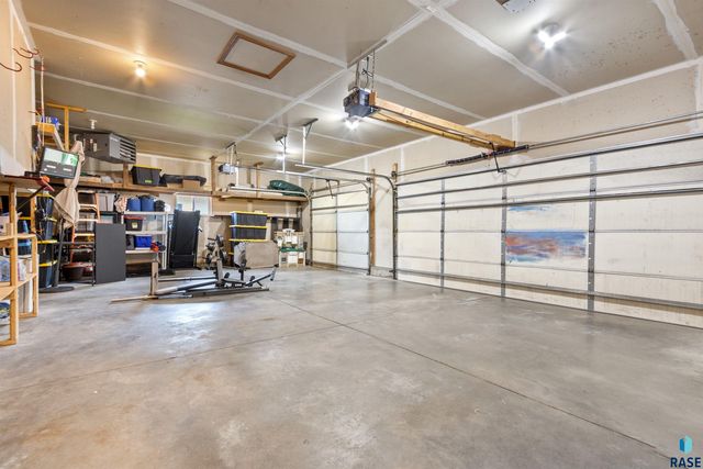 602 Eagle Ave Avenue, Harrisburg, SD 57032