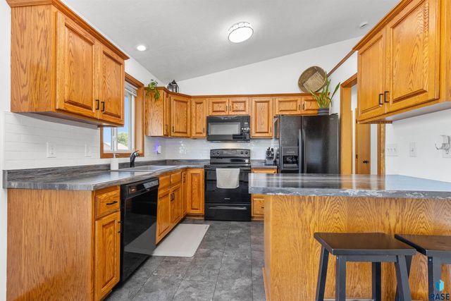 602 Eagle Ave Avenue, Harrisburg, SD 57032