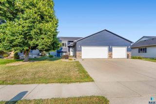 602 Eagle Ave Avenue, Harrisburg, SD 57032