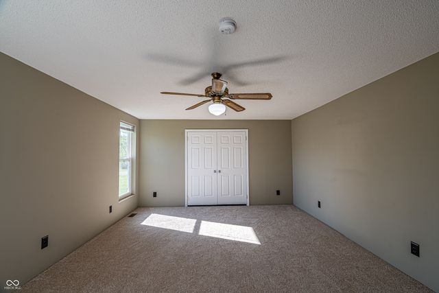219 Frost Way, Cloverdale, IN 46120