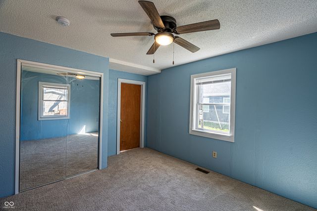 219 Frost Way, Cloverdale, IN 46120