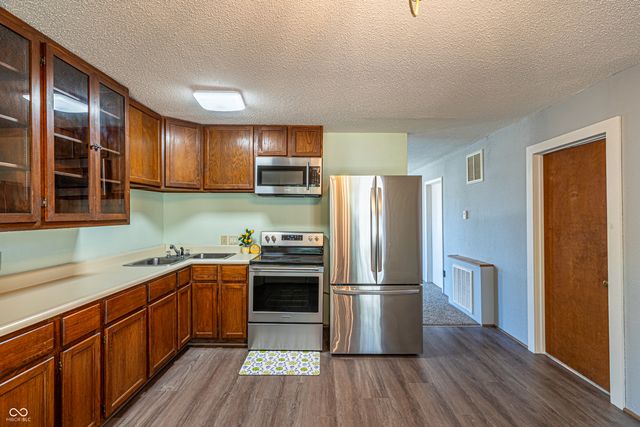 219 Frost Way, Cloverdale, IN 46120