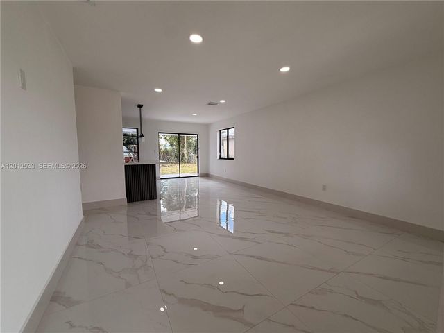 7600 Venetian Street, Miramar, FL 33023