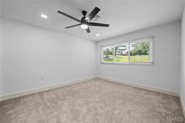 1221 Warson Pines Drive, St Louis, MO 63132