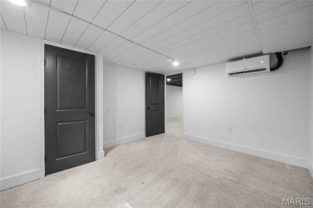 1221 Warson Pines Drive, St Louis, MO 63132