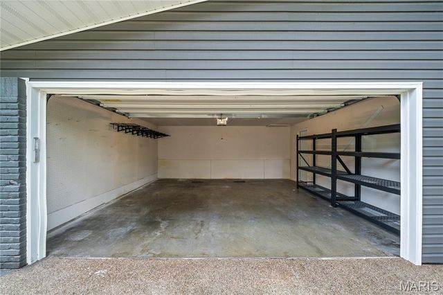 1221 Warson Pines Drive, St Louis, MO 63132