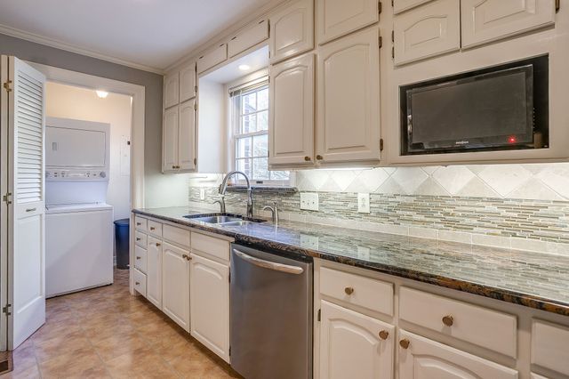 2027 Glenco Terrace, Fort Worth, TX 76110