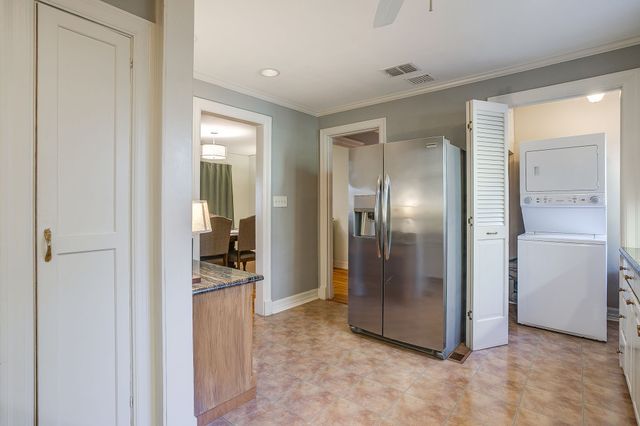 2027 Glenco Terrace, Fort Worth, TX 76110