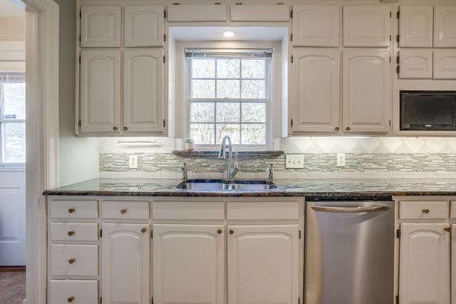 2027 Glenco Terrace, Fort Worth, TX 76110