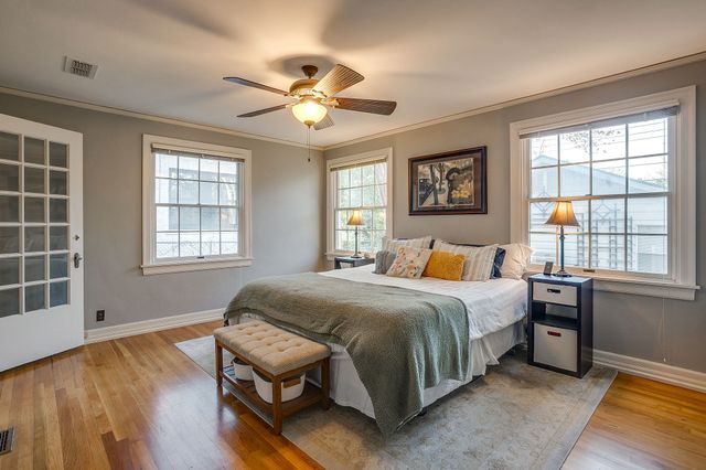 2027 Glenco Terrace, Fort Worth, TX 76110