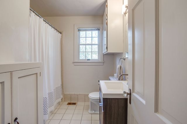 2027 Glenco Terrace, Fort Worth, TX 76110