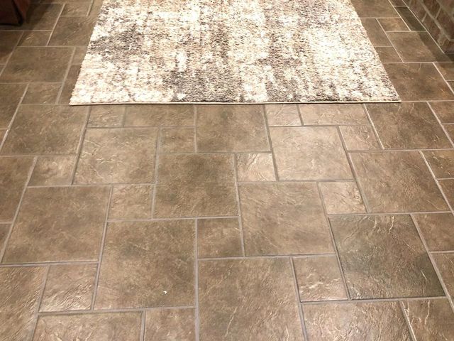 328 E MAIN STREET, Hilbert, WI 54129