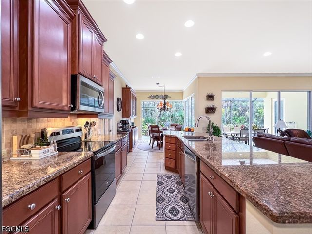 3290 Shady Bend WAY, Fort Myers, FL 33905