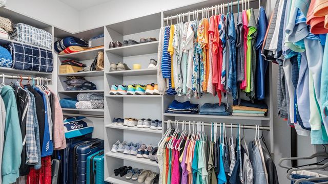 866 MARGARITAVILLE AVENUE, Daytona Beach, FL 32124