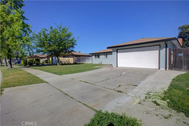 1673 Sacramento, Merced, CA 95348