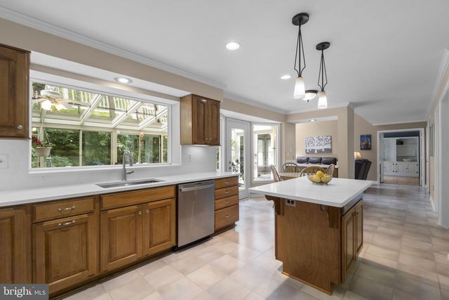 6119 DRY LEAF PATH, Columbia, MD 21044