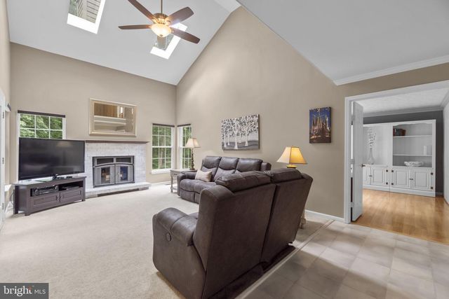 6119 DRY LEAF PATH, Columbia, MD 21044