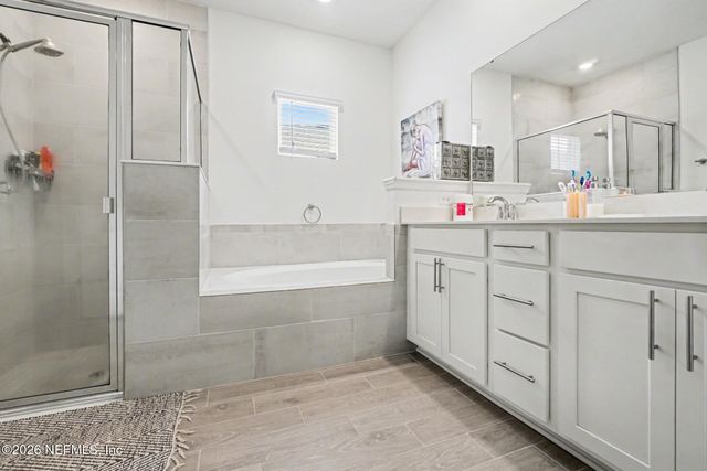 1712 LACHLAN Circle, Jacksonville, FL 32218