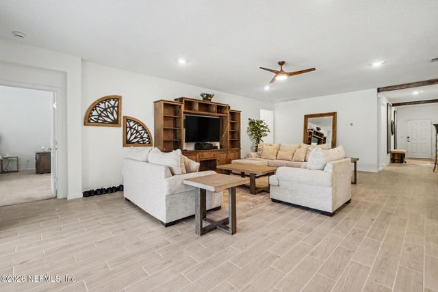 1712 LACHLAN Circle, Jacksonville, FL 32218