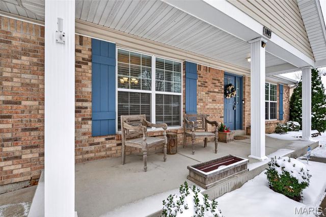 1005 Park Charles Boulevard S, St Peters, MO 63376