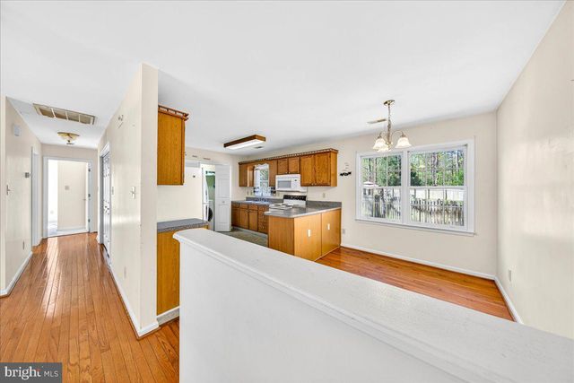 719 LAKE CAROLINE DR, Ruther Glen, VA 22546